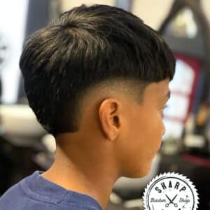 Enjoy the ultimate Sharp Edge Barber experience with expert grooming and premium service.